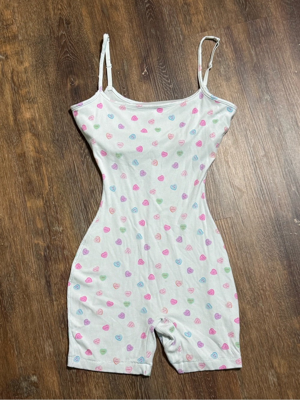 SKIMS | Soft Lounge Scoop Onesie | Cloud Candy Heart Print | Size XXS